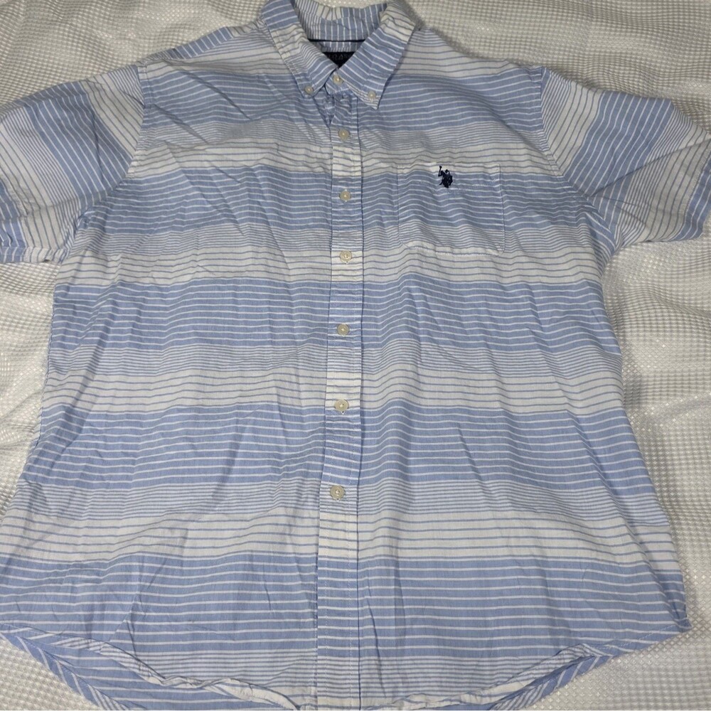 US Polo Assn Button Down Mens Short Sleeve Shirt Size L Blue Striped Pattern
